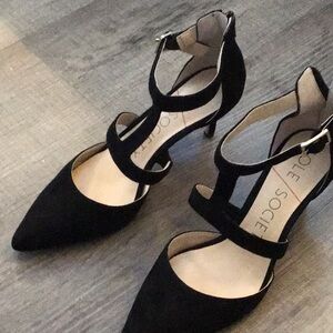 Selling because they have been in my closet and never been worn